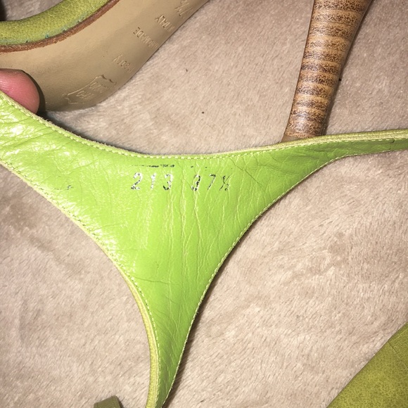 Theory Woman’s Green Daniela Heel - Picture 6 of 7